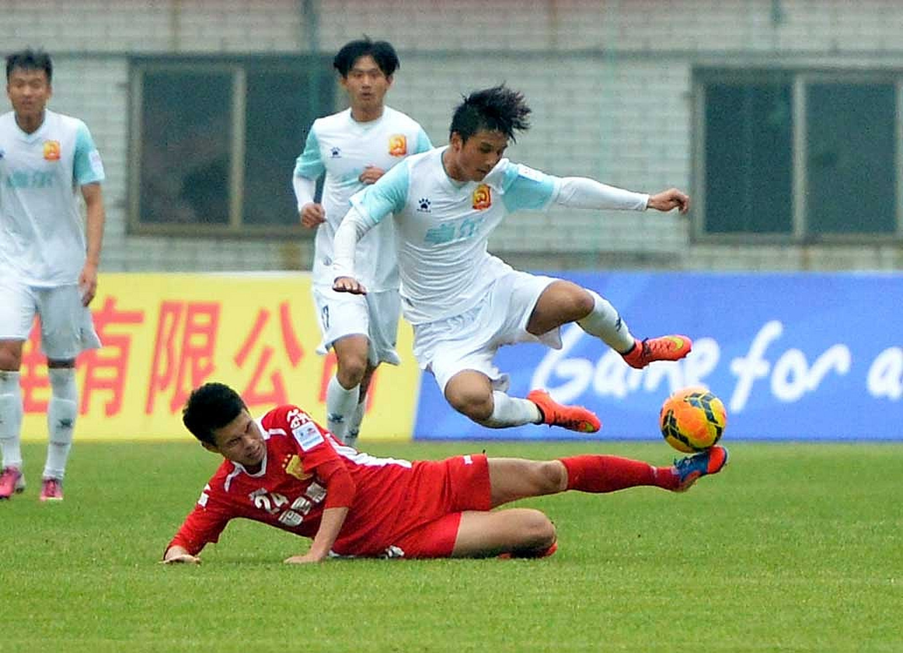 关于天津泰达客场惊险胜河北华夏幸福的信息